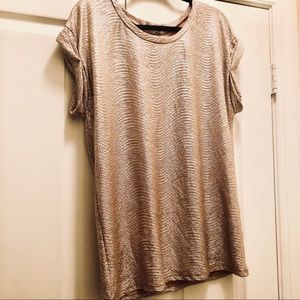 ⚜️ Metallic Gold Top